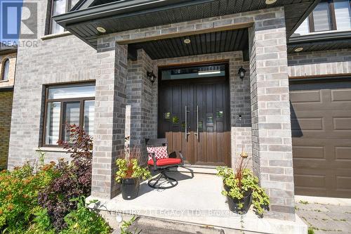 812 Jackpine Way, London, ON - Outdoor