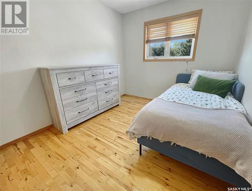 493 4Th Avenue Se, Swift Current, SK - Indoor Photo Showing Bedroom