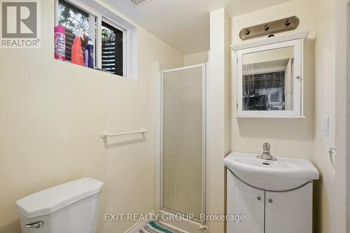 29 First Avenue, Quinte West, ON - Indoor Photo Showing Bathroom