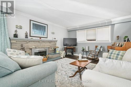 29 First Avenue, Quinte West, ON - Indoor Photo Showing Living Room With Fireplace