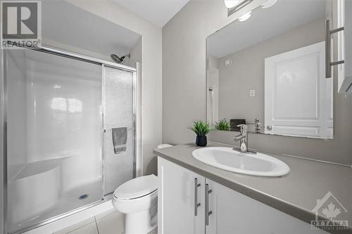 220 Leather Leaf Terrace, Ottawa, ON - Indoor Photo Showing Bathroom