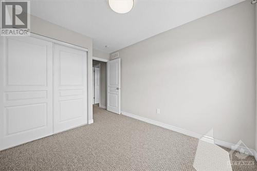 220 Leather Leaf Terrace, Ottawa, ON - Indoor Photo Showing Other Room