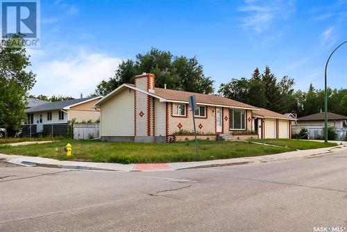 5417 2Nd Avenue N, Regina, SK - Outdoor With Facade