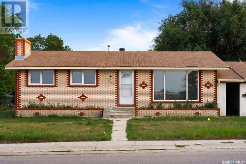 5417 2Nd Avenue N, Regina, SK - Outdoor