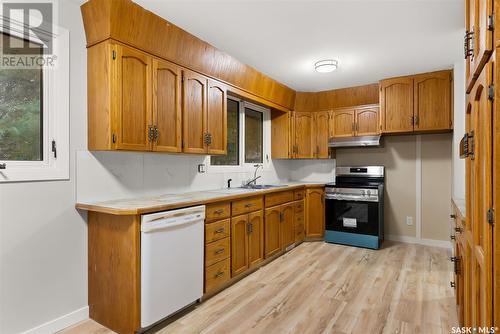 5417 2Nd Avenue N, Regina, SK - Indoor Photo Showing Kitchen With Double Sink