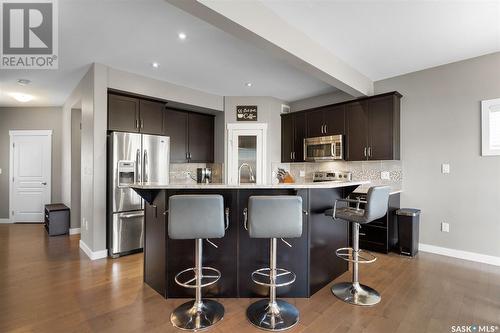 302 Pichler Crescent, Saskatoon, SK - Indoor Photo Showing Kitchen With Stainless Steel Kitchen With Upgraded Kitchen