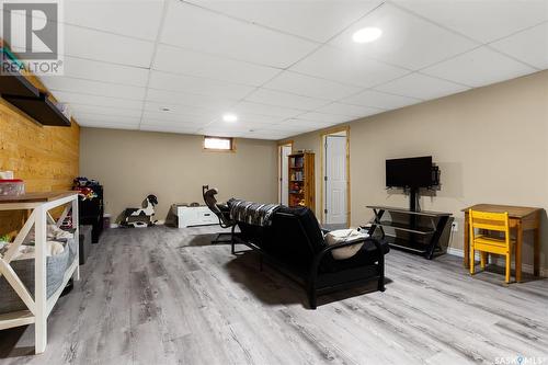 154 Lloyd Crescent, Regina, SK - Indoor Photo Showing Basement