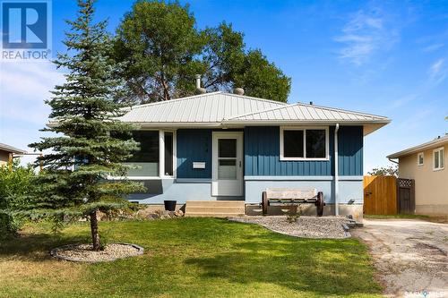 154 Lloyd Crescent, Regina, SK - Outdoor