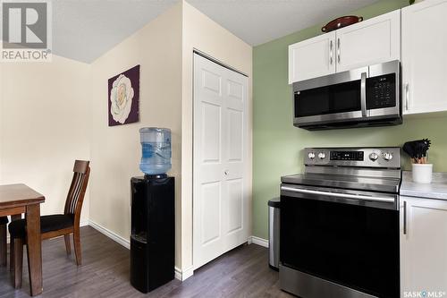 154 Lloyd Crescent, Regina, SK - Indoor Photo Showing Other Room