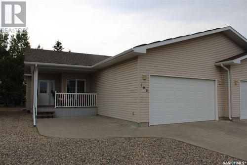 106 Erickson Street, Midale, SK - Outdoor With Deck Patio Veranda