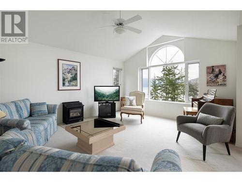 9110 Smith Road, Vernon, BC - Indoor Photo Showing Living Room With Fireplace