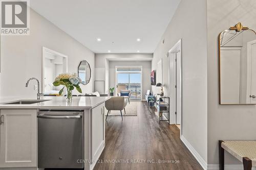 628 - 1105 Leger Way, Milton (Ford), ON - Indoor Photo Showing Kitchen With Upgraded Kitchen