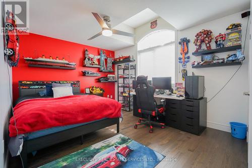 17 Ritchie Drive, East Luther Grand Valley (Grand Valley), ON - Indoor Photo Showing Bedroom