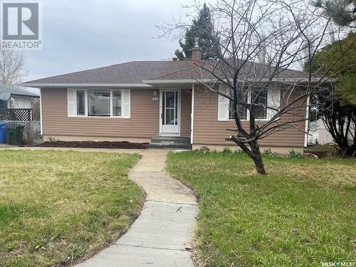 830 20Th Street W, Prince Albert, SK - Outdoor