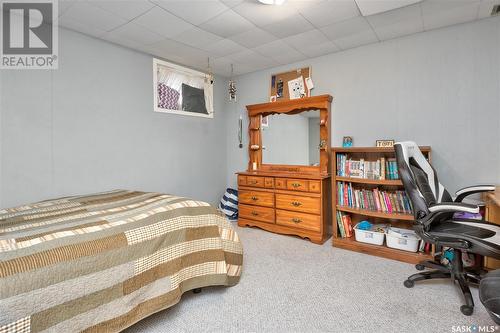 830 20Th Street W, Prince Albert, SK - Indoor Photo Showing Bedroom