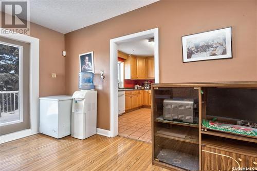 830 20Th Street W, Prince Albert, SK - Indoor