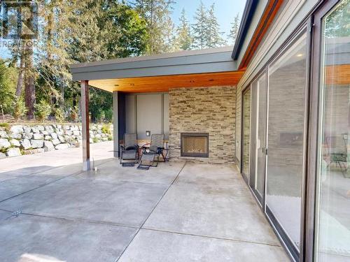 7900 Butler Road, Powell River, BC -  Photo Showing Other Room With Fireplace