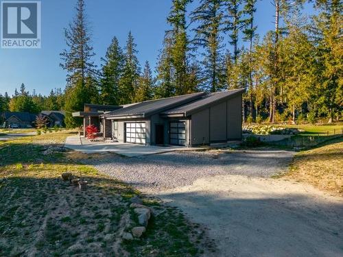 7900 Butler Road, Powell River, BC - Outdoor