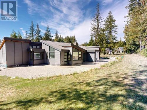 7900 Butler Road, Powell River, BC - Outdoor