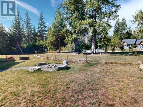 7900 Butler Road, Powell River, BC - Outdoor