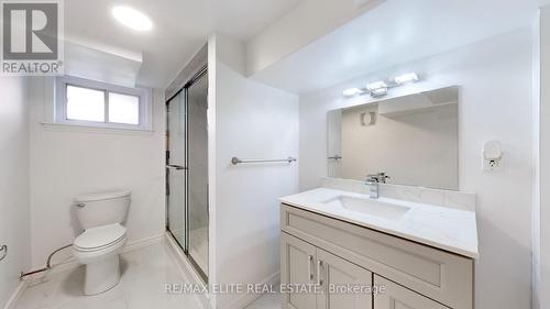 24 Rintella Court, Toronto (Bendale), ON - Indoor Photo Showing Bathroom