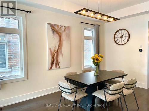 15 Protostar Avenue, Richmond Hill (Observatory), ON - Indoor Photo Showing Dining Room