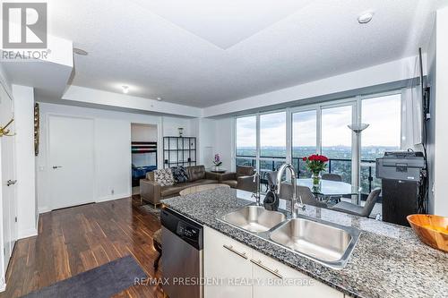 3202 - 5 Valhalla Inn Road, Toronto (Islington-City Centre West), ON - Indoor Photo Showing Kitchen With Double Sink