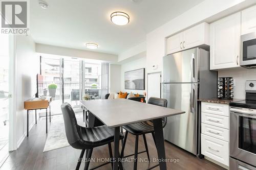 734 - 3091 Dufferin Street, Toronto (Yorkdale-Glen Park), ON - Indoor Photo Showing Kitchen