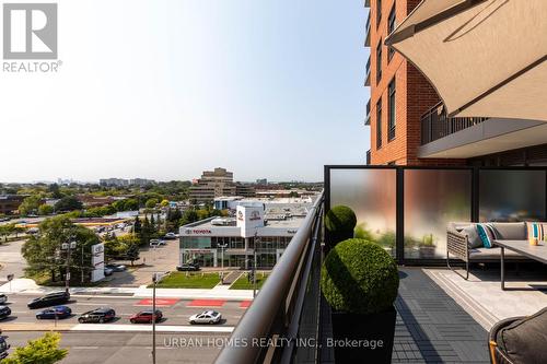 734 - 3091 Dufferin Street, Toronto (Yorkdale-Glen Park), ON - Outdoor With View