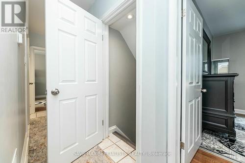 5 Mayall Avenue, Toronto (Downsview-Roding-Cfb), ON - Indoor Photo Showing Other Room