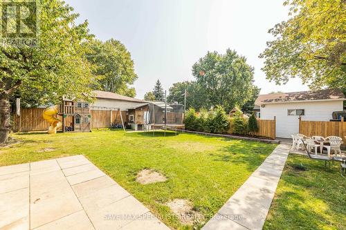 5 Mayall Avenue, Toronto (Downsview-Roding-Cfb), ON - Outdoor With Backyard