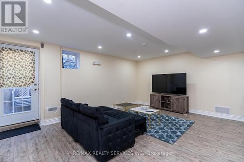 43 Fann Drive, Brampton, ON - Indoor