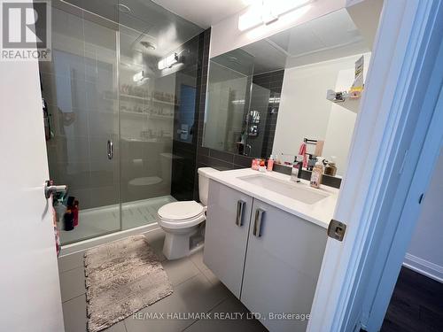 545 - 26 Gibbs Road, Toronto (Islington-City Centre West), ON - Indoor Photo Showing Bathroom