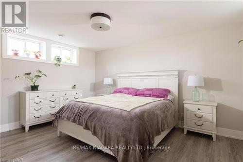 32 Breckenridge Boulevard, St. Catharines, ON - Indoor Photo Showing Bedroom