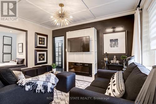 301 - 69 Herkimer Street, Hamilton (Durand), ON - Indoor Photo Showing Living Room With Fireplace