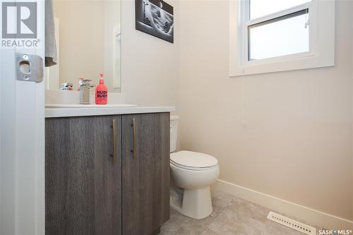 635 Evergreen Boulevard, Saskatoon, SK - Indoor Photo Showing Bathroom