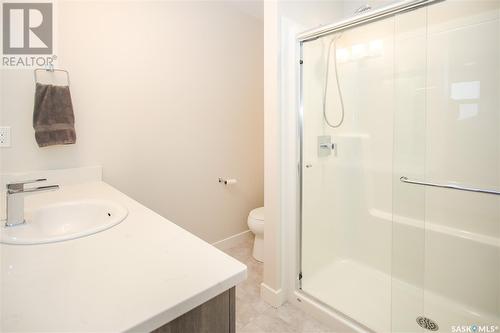 635 Evergreen Boulevard, Saskatoon, SK - Indoor Photo Showing Bathroom