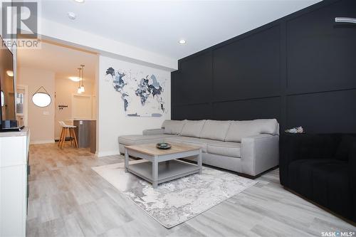 635 Evergreen Boulevard, Saskatoon, SK - Indoor Photo Showing Living Room