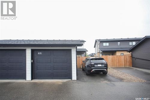 635 Evergreen Boulevard, Saskatoon, SK - Outdoor