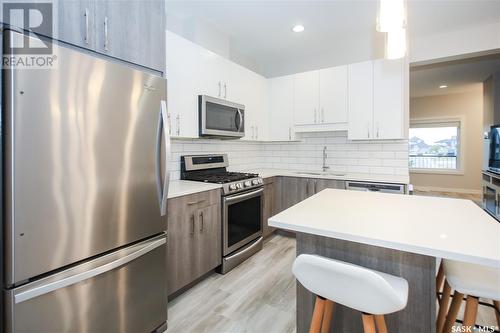 635 Evergreen Boulevard, Saskatoon, SK - Indoor Photo Showing Kitchen With Stainless Steel Kitchen With Upgraded Kitchen