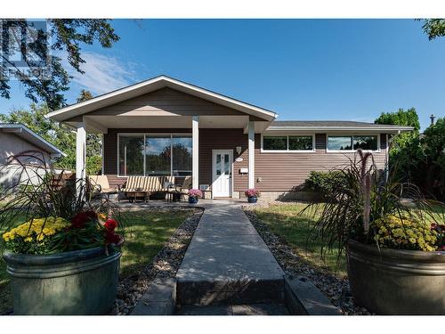 1397 Braemar Street, Kelowna, BC - Outdoor With Deck Patio Veranda