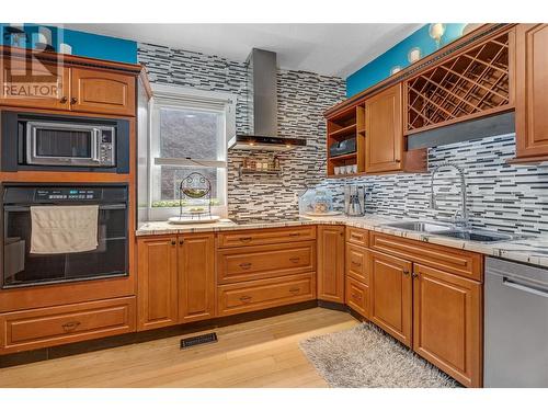 13232 Kelly Avenue, Summerland, BC - Indoor Photo Showing Kitchen