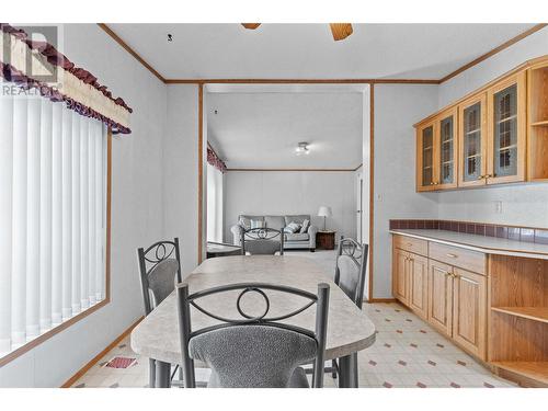 2279 Squilax-Anglemont Road, Lee Creek, BC - Indoor Photo Showing Dining Room