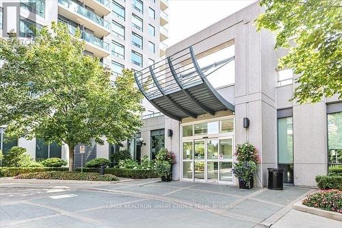 2207 - 30 Harrison Garden Boulevard, Toronto (Willowdale East), ON - Outdoor