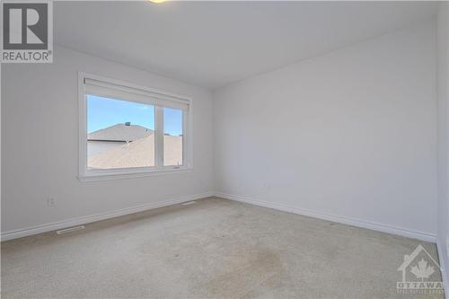 Large Primary bedroom with 5 pc ensuite and WIC - 600 Triangle Street, Ottawa, ON - Indoor Photo Showing Other Room