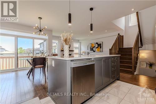 600 Triangle Street, Ottawa, ON - Indoor Photo Showing Kitchen With Upgraded Kitchen