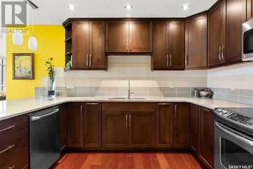 704 2300 Broad Street, Regina, SK - Indoor Photo Showing Kitchen With Double Sink