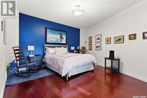 704 2300 Broad Street, Regina, SK - Indoor Photo Showing Bedroom