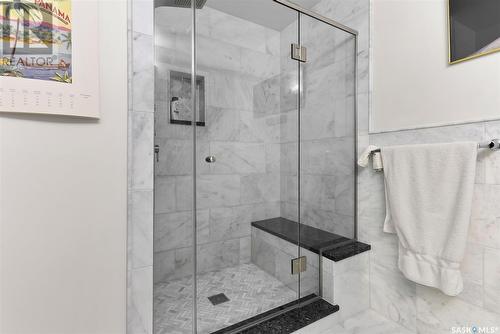 704 2300 Broad Street, Regina, SK - Indoor Photo Showing Bathroom