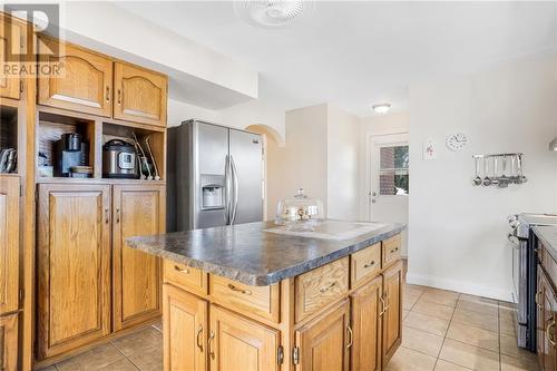 230 Hampden Street, Hawkesbury, ON - Indoor Photo Showing Kitchen